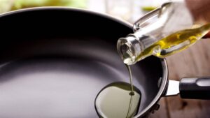 aceite de oliva en sartén