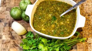 salsa verde con cilantro
