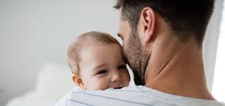 bebé con papá