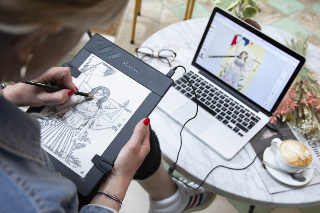 tableta grafica con ilustración
